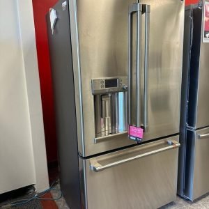Café™ ENERGY STAR® 22.1 Cu. Ft. Smart Counter-Depth French-Door Refrigerator with Hot Water Dispenser CYE22TP2MKS1